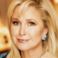 Kathy Hilton тип личности MBTI image