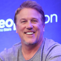 Lochlyn Munro tipo di personalità MBTI image