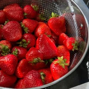 Strawberry MBTI性格类型 image