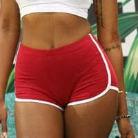 Booty shorts MBTI 성격 유형 image