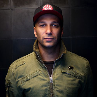 profile_Tom Morello