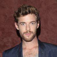 Harry Treadaway tipe kepribadian MBTI image