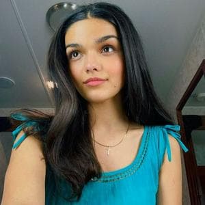 profile_Rachel Zegler
