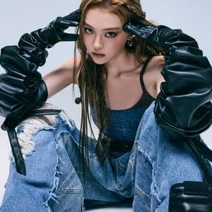 Ella Gross (MEOVV) MBTI性格类型 image