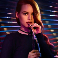 Cheryl Blossom type de personnalité MBTI image