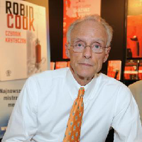 profile_Robin Cook