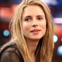 Brit Marling тип личности MBTI image