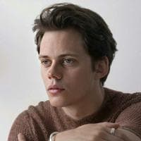 Bill Skarsgård tipe kepribadian MBTI image