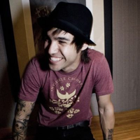 Pete Wentz (THROAM) mbtiパーソナリティタイプ image