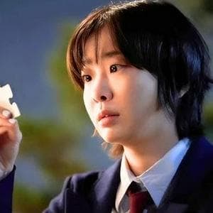 profile_Yoon Yi-Na