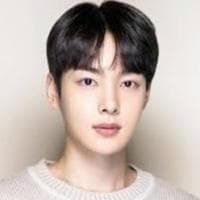 Kim Min-ki type de personnalité MBTI image