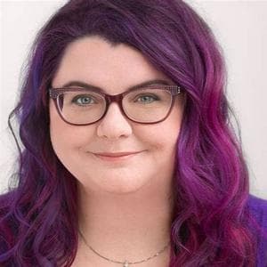 profile_Rachelle Heger