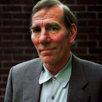 Pete Postlethwaite tipe kepribadian MBTI image