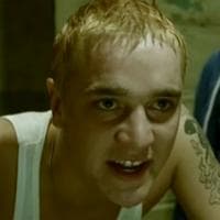 Stan (Eminem) type de personnalité MBTI image