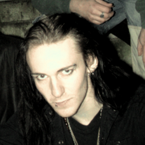 profile_Chester Illed