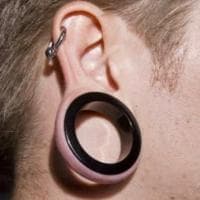 Gauge Piercing tipe kepribadian MBTI image