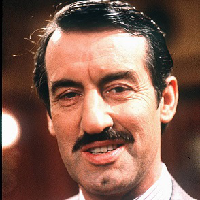 Terrance Aubrey "Boycie" Boyce tipo di personalità MBTI image