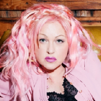 Cyndi Lauper mbti kişilik türü image