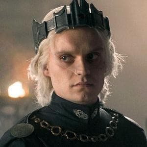 Aegon II Targaryen tipo de personalidade mbti image