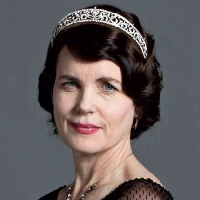 Cora Crawley mbtiパーソナリティタイプ image