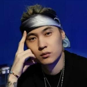 profile_TY.（唐溢）