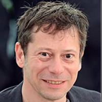 Mathieu Amalric type de personnalité MBTI image