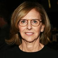 Nancy Meyers тип личности MBTI image