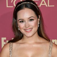 Hayley Orrantia MBTI 성격 유형 image