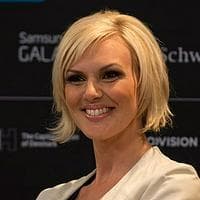 Sanna Nielsen نوع شخصية MBTI image