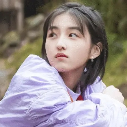 profile_Zhang Zifeng(张子枫)