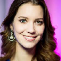 Nathalia Dill MBTI性格类型 image