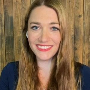 profile_Hannah Spier