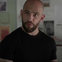 profile_Manu Léoni
