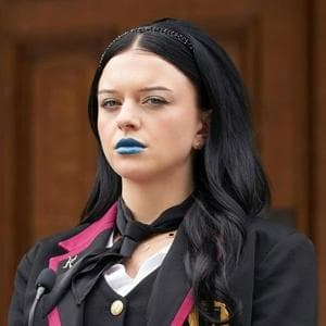 profile_Kira
