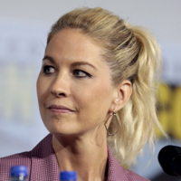 Jenna Elfman tipo de personalidade mbti image