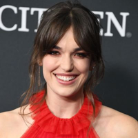 Elizabeth Henstridge mbti kişilik türü image