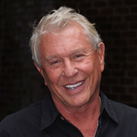 Tom Berenger tipe kepribadian MBTI image