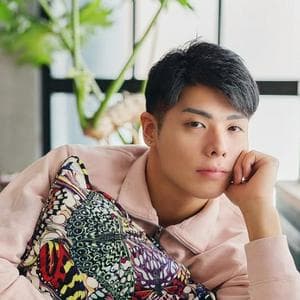 profile_Tomoaki