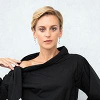 Denise Gough тип личности MBTI image