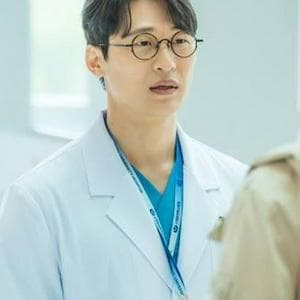 profile_Min Kyung-Min