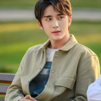 profile_Jiang Yi