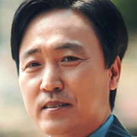 Lee Chang Keun tipo di personalità MBTI image