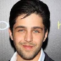 Josh Peck mbtiパーソナリティタイプ image