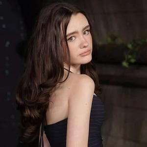 profile_Clara Stack