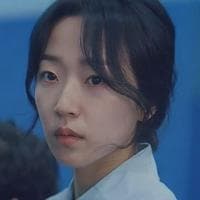 Lee Yeong-Shim tipo de personalidade mbti image
