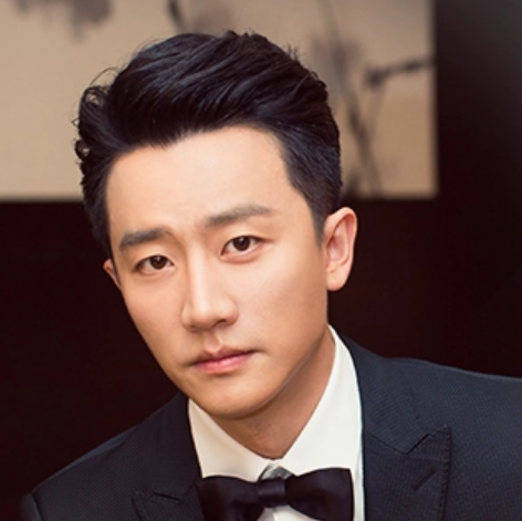 profile_Huang Xuan