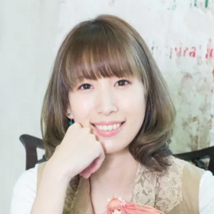 profile_Ami Koshimizu