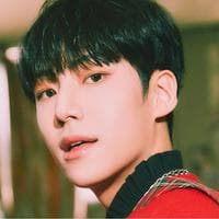 Lee Eunsang (YOUNITE) type de personnalité MBTI image