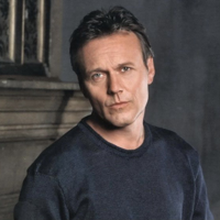 Anthony Head тип личности MBTI image