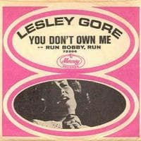 Lesley Gore - You Don't Own Me tipo di personalità MBTI image